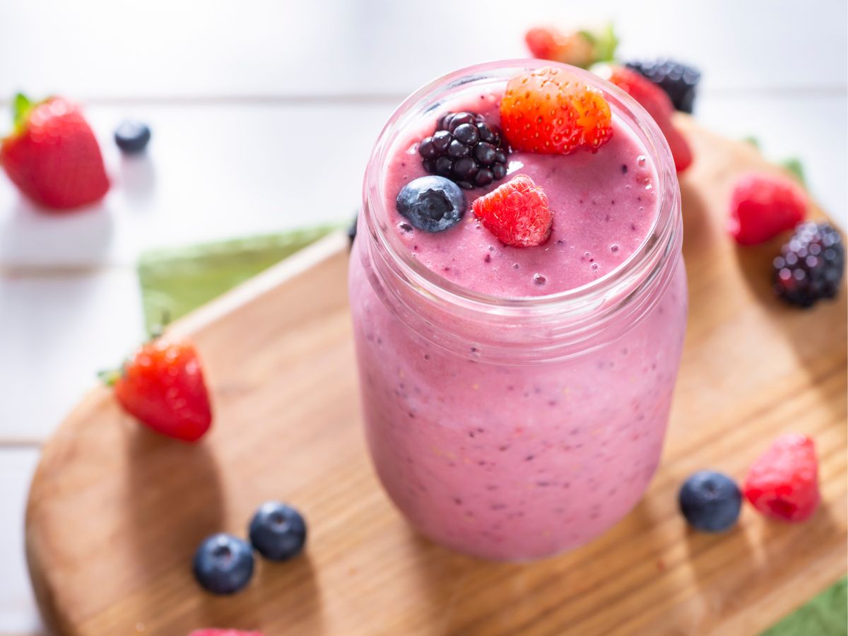 Smoothie topped with berries