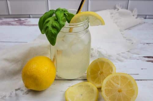 A mason jar of homemade sugar-free lemonade.